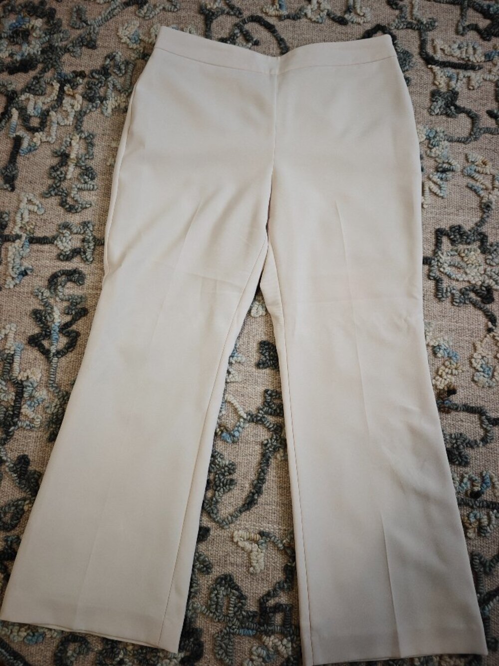 Ann Taylor The Side Zip Trouser in Fluid Crepe